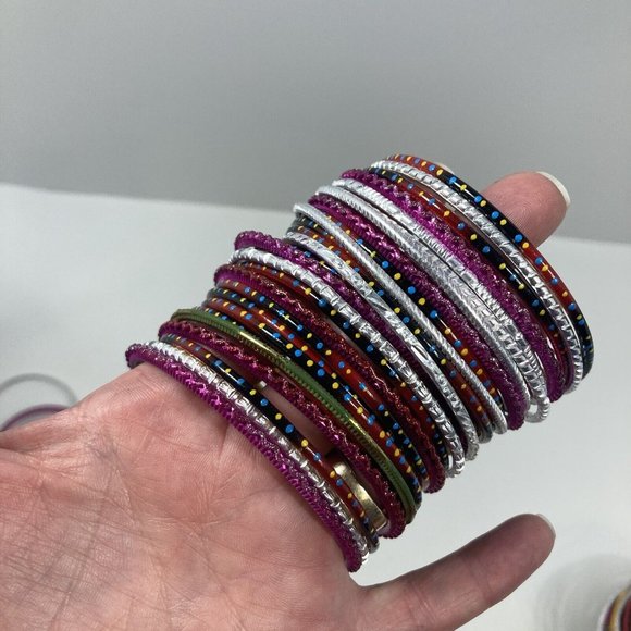 Vintage Multi colored Womens Bangle Bracelets from India 70 Units size small - Picture 6 of 9